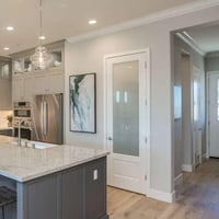 Griffin-Features-Step-In-Pantry Griffin-Features-Step-In-Pantry